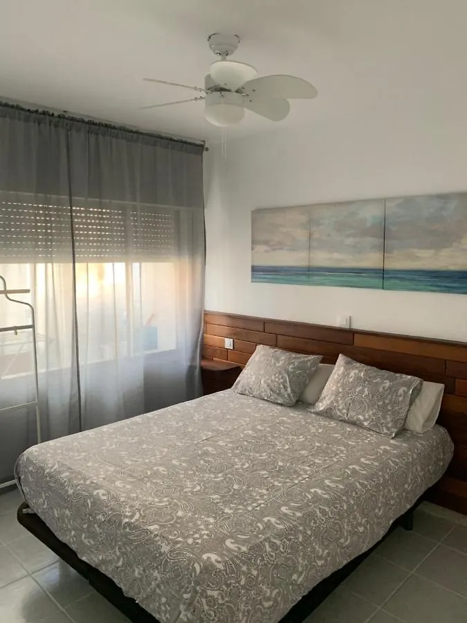 Roses Holiday Center Apartamento